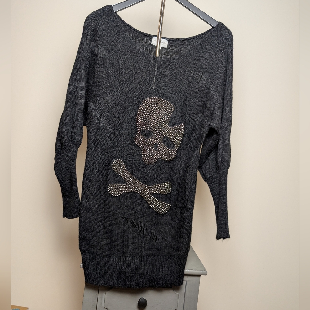 Goddess Wing Women's Black Pullover Sweater Knit Relaxed Skull Beads Angora M